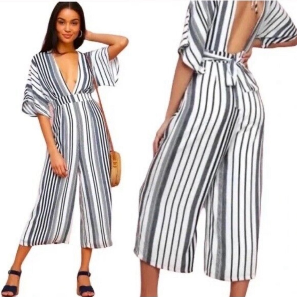 Lulu's Striped Open Back Wide Leg Jumpsuit Boho Spring Coastal Graduation Small